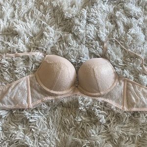 very sexy push up Victoria’s Secret bra 32A